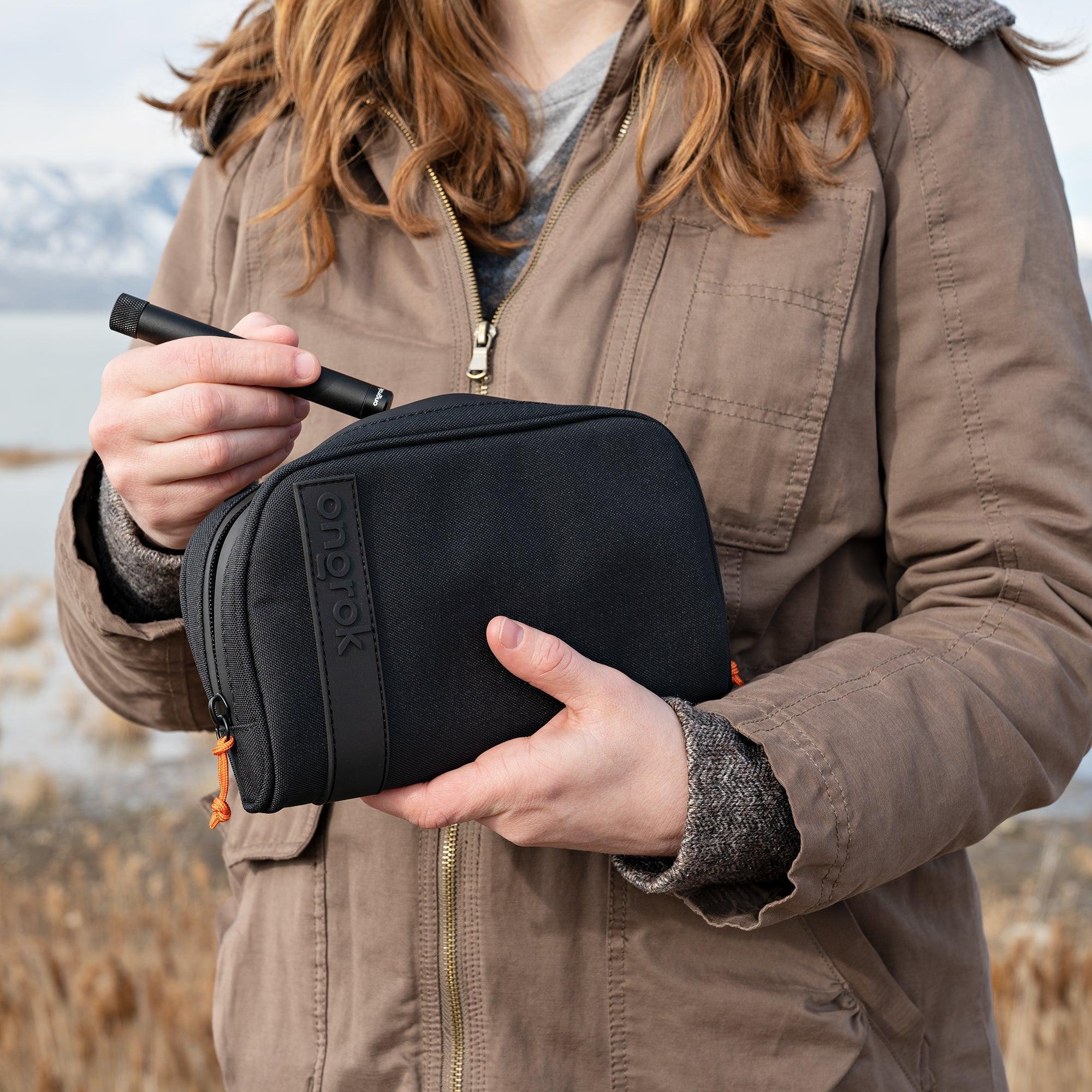 Ongrok Carbon-lined Wallets with Combination Lock V 2.0 | 3" Sizes (Small, Medium, Large) - SmokeWeed.com