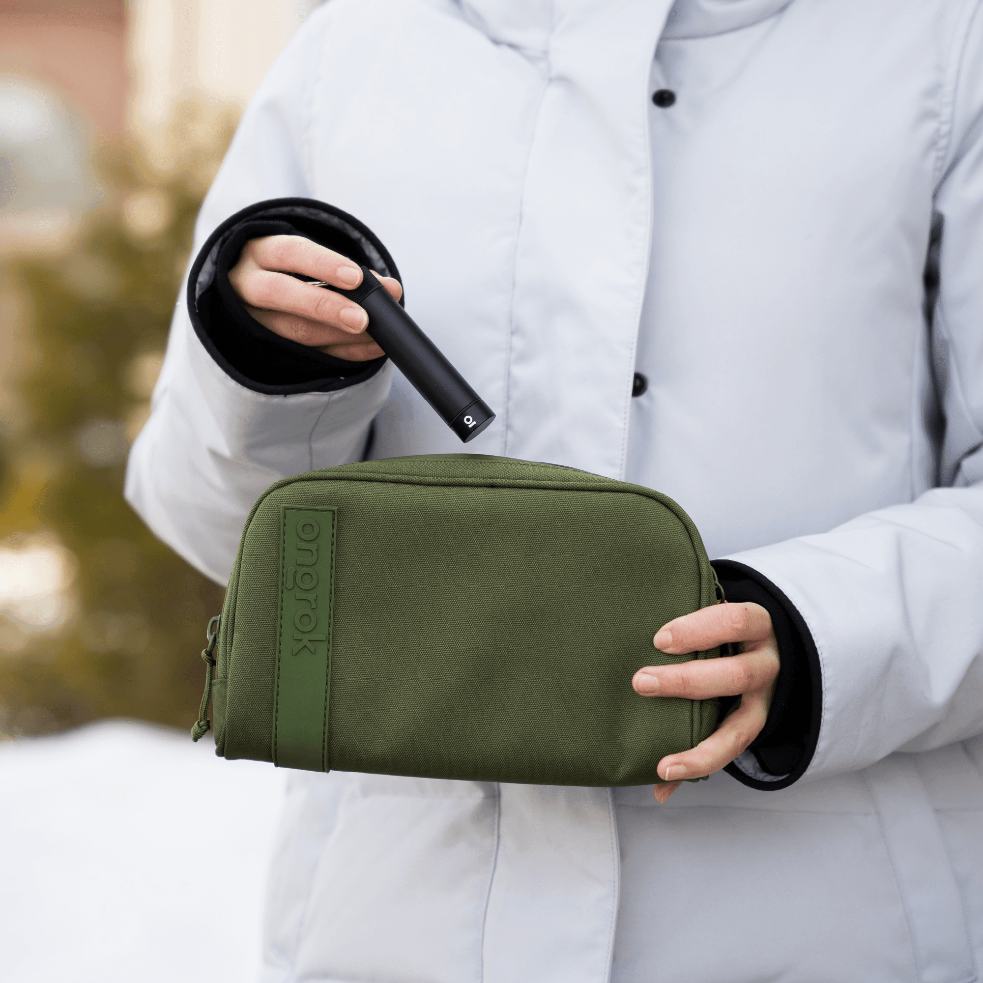 Ongrok Carbon-lined Wallets with Combination Lock V 2.0 | 3" Sizes (Small, Medium, Large) - SmokeWeed.com
